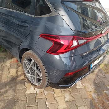 Tamir Süreci Kabusa Döndü: Yanlış Renk Ve Ek Hasar