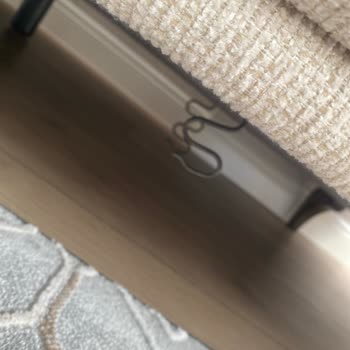 Gürbüzoğulları Koltuk Takımı Hayal Kırıklığı: Yaylar Dışarı Çıktı!