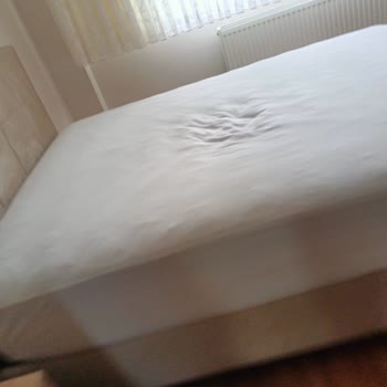 Çökme Yapan Yatak Ve İlgisiz Servis Deneyimi