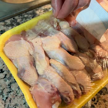 Bozuk Tavuk Paketleme Skandalı