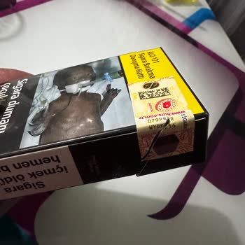 Sigara Kalitesindeki Düşüş: Uçuşan Küller Ve Temizlik Sorunları