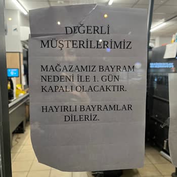 A101 Mağazasının Belirsiz Kapanış Saatleri Yüzünden Mağduriyet