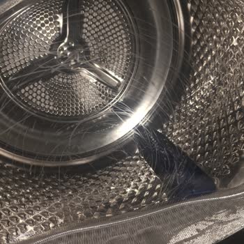 Grundig Kurutma Makinesi Kapak Çizik Sorunu