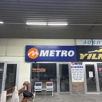 Gece Yolculuğunda Beklenen Otobüs Gelmedi