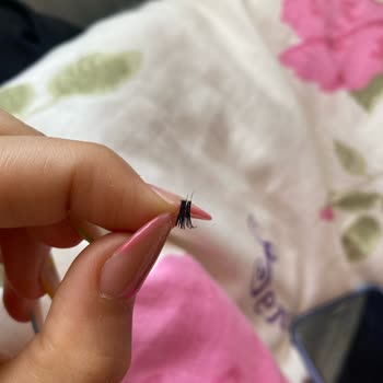 Valeria Platinum Beauty Protez Tırnak Ve İpek Kirpik Hizmetinde Büyük Hayal Kırıklığı