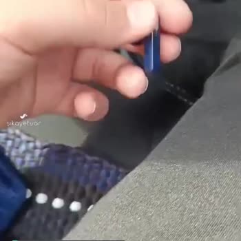 BİM Kulaklık Parçası Koptu