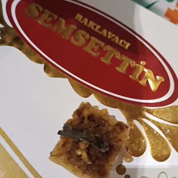 Baklavada Tehlikeli Yabancı Maddeler