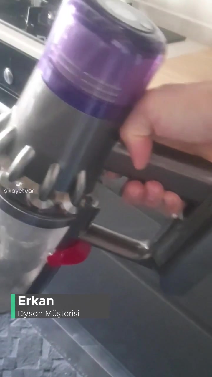 Dyson Kesik Kesik Çalışıyor videonun kapak resmi