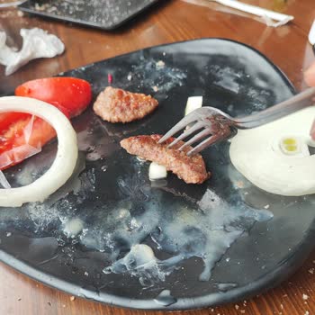 Merzifon'da Hayal Kırıklığı: Aç Geldik, Aç Gittik!