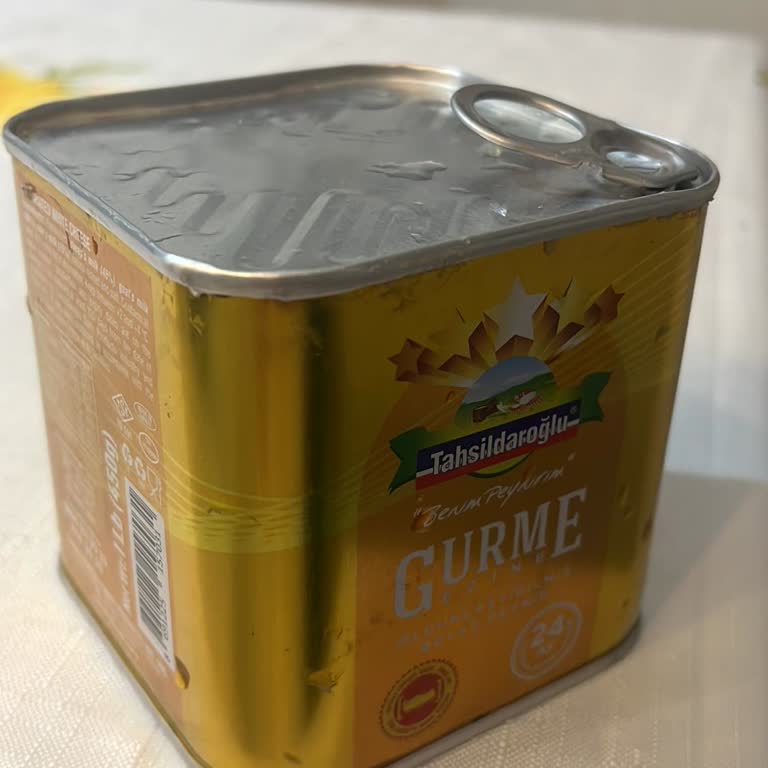 Bayram Kahvaltısında Hayal Kırıklığı: Bozuk Ezine Peyniri