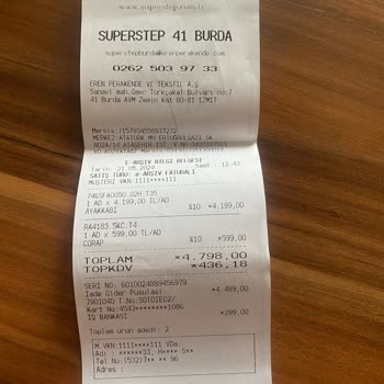 Lacoste Ayakkabıda Beklenmedik Soyulma Sorunu