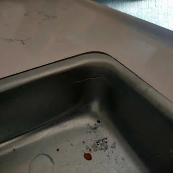 Kumtel Ankastre Ocak Camı Patladı: Hayati Tehlike!