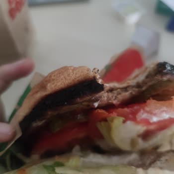 Yanmış Yemek Ve Kaybolan Para