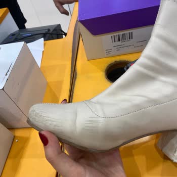 FLO Mağazasında Aldığım Botun Kalitesi Hayal Kırıklığı Yarattı