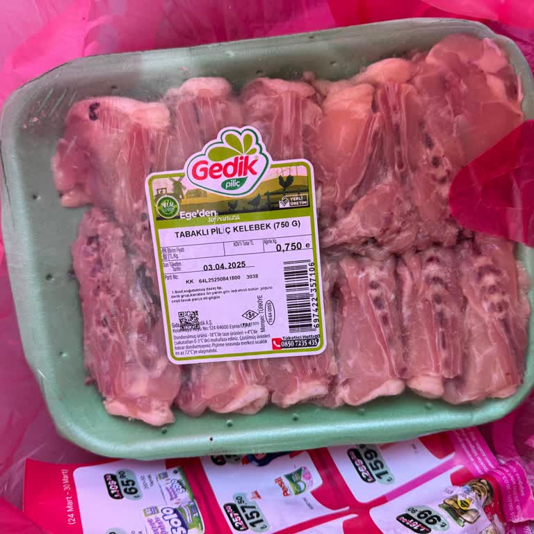 Bozuk Tavuk Ve İlgisiz Yardım Merkezi