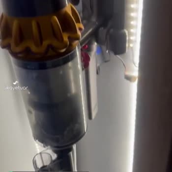 Dyson Aldık Şarjı Çabuk Bitiyor 5 Dakikada Pişman Oldum
