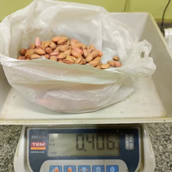 Eksik Gramaj Ve Faturasız Ürün Sorunu