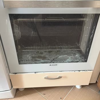 Ankastre Setin Camı Patladı: Hayati Tehlike Ve Kötü Hizmet