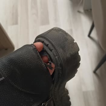 Aldığım Botlar Sürekli Taban Sorunu Yaşıyor