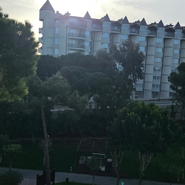 Gloria Verde Hotel Yanıltıcı Oda Bilgileri Ve Yetersiz Müşteri Hizmeti