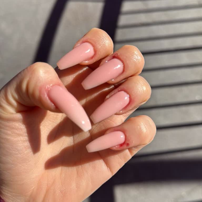 Honey Nail Manikür Hizmetinde Kalitesiz Deneyim