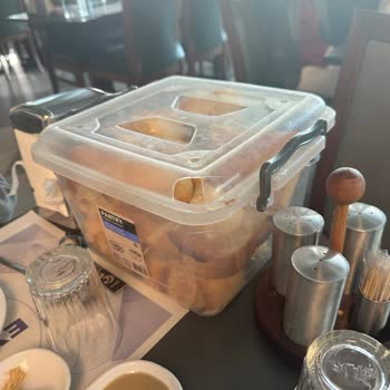 Eypark'ta Hayal Kırıklığı: Eksik Servis Ve Hijyen Sorunları