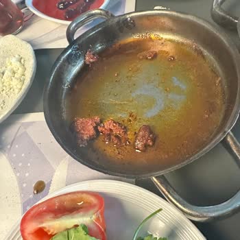 Eypark'ta Hayal Kırıklığı: Eksik Servis Ve Hijyen Sorunları