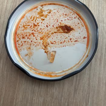 Tat Kahvaltılık Sos Ürününde Güvenlik Tehlikesi: Cam Parçası Şoku