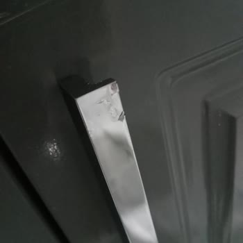 Kayseri Kumsmall Mağazasından Alınan Dolap Takımında Kulp Sorunu Ve Gecikme