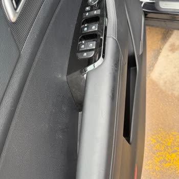 Garenta Kirli Araç Teslimatı: Hijyen Standartlarına Uymayan Kiralama Deneyimi!