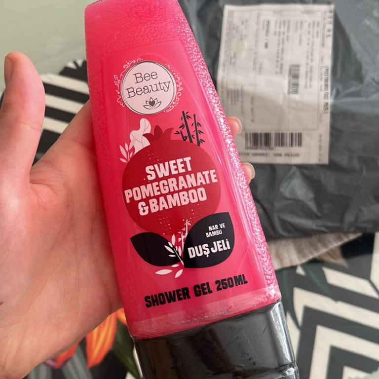 Cosmetic Earth Yanlış Ürün Geldi: CC Krem Yerine Duş Jeli Şoku!