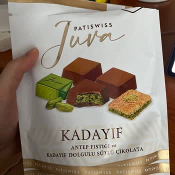 Patiswiss Dubai Çikolatasında Fıstık Kadayıf Eksikliği