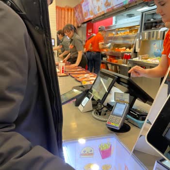 Paye Kartı Yanıltması Ve Nezaketsizlik Şoku