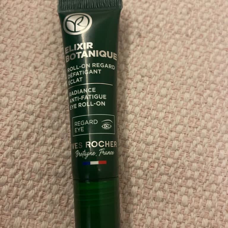 Göz Altı Roll-On Ürünü İnce Çizgiler Oluşturdu