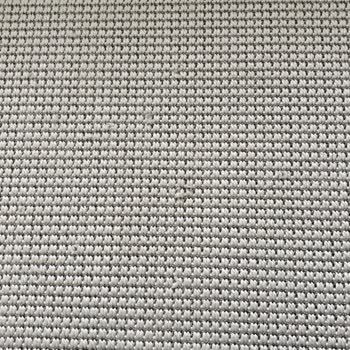 Sisal Halı Tiftiklendi, Çözüm Makasla Kesmek Mi?