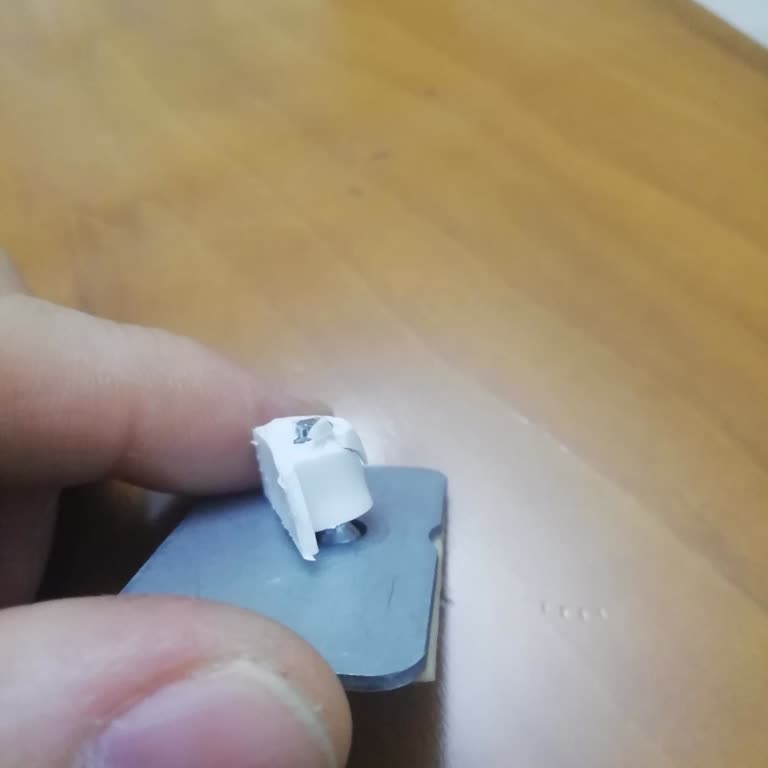 Arçelik Çamaşır Makinesi: Gürültülü, Su Akıtan Ve Müşteri Memnuniyetsizliği Yaratan Deneyim