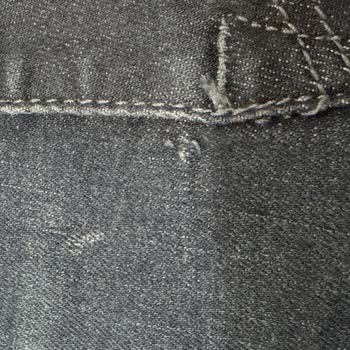 Mavi Marka Pantolonda Beklenmedik Kumaş Sorunu