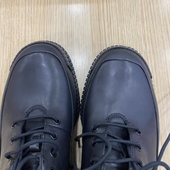 Defolu Ayakkabı Ve İlgisiz Müşteri Hizmetleri Sorunu