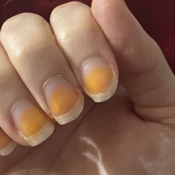 Bayram Öncesi Oje Mağduriyeti