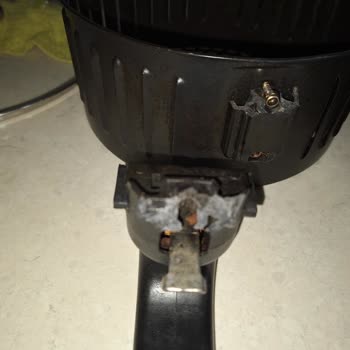 Schafer Airfryer'da Üretim Hatası Ve Yanık Sorunu
