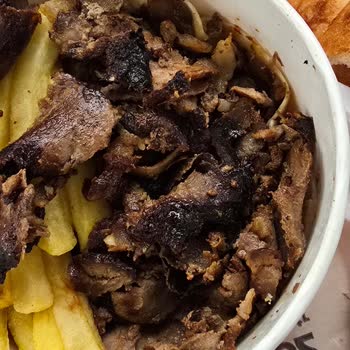 Köfteci Yusuf Gaziemir Kipa Şubesinde Sürekli Yanık Yemek Sorunu