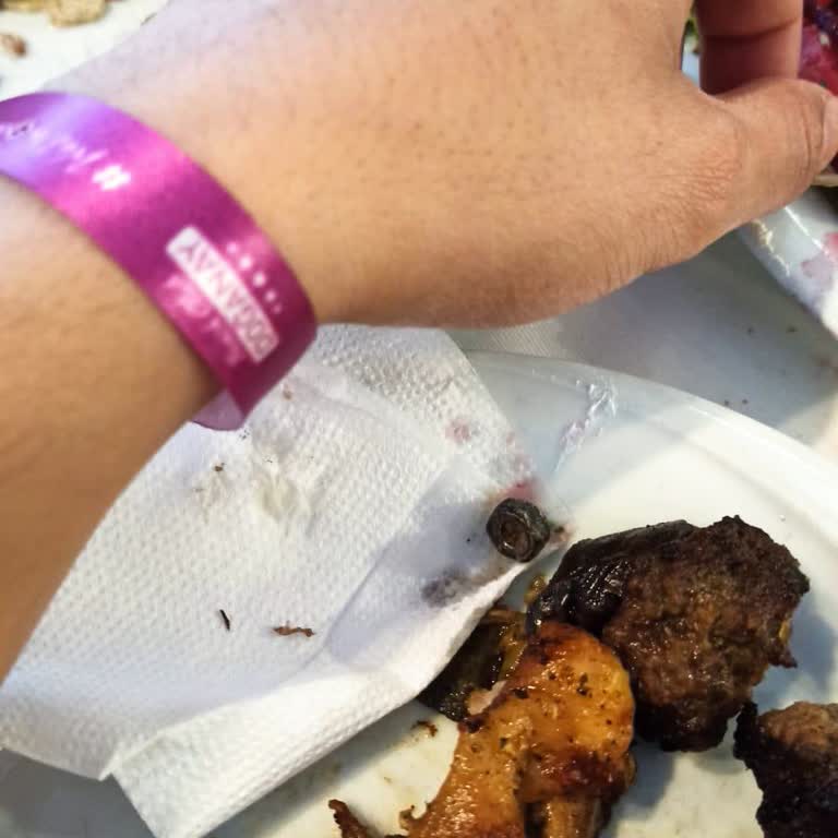 Patlıcan Kebabında Somun Şoku Ve Nezaketsiz Personel