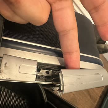 Hasarlı Bavul Ve Yetersiz Müşteri Hizmeti