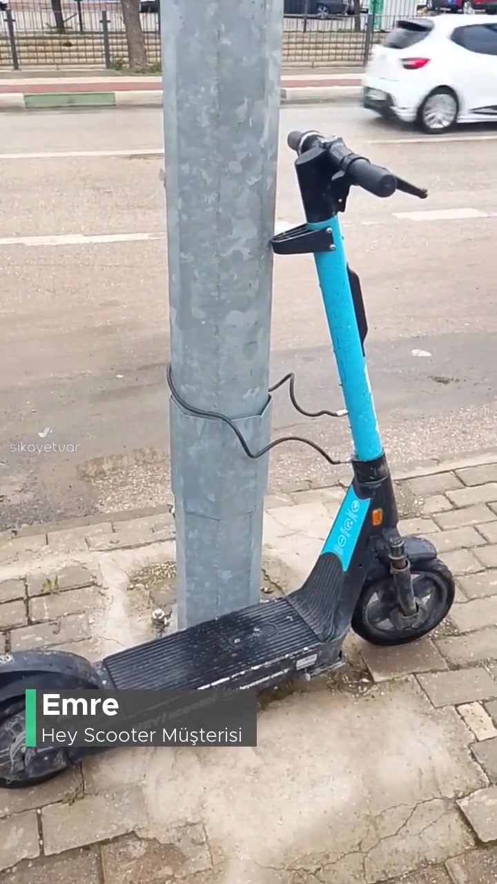 Hey Scooter Hata Veriyor! videonun kapak resmi