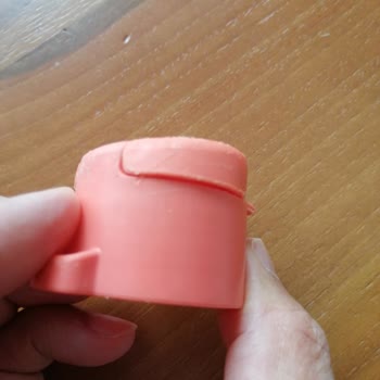 Tupperware Suluğun Kapağı Sorun Yaratıyor