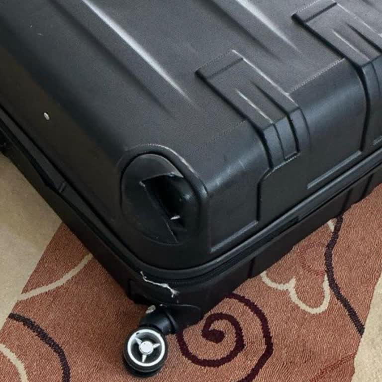 Bagaj Tekerinin Kaybolması Ve İletişim Sorunları