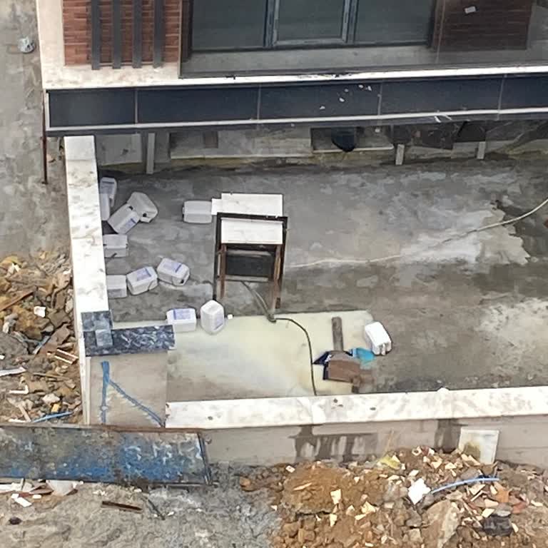 Elektrik Kesintileri Ve Güvenlik Tehlikesi: NFS Yapı'nın İhmali Sokak Sakinlerini Zorluyor