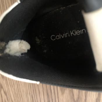 Ayakkabının İç Astarı Hızla Yırtıldı, Kalite Sorunu Mu?