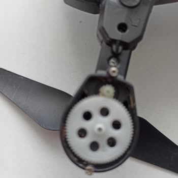 Corby CX007-2B Dronun Dişli Sorunu Ve Yedek Parça Arayışı