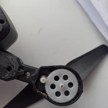 Corby CX007-2B Dronun Dişli Sorunu Ve Yedek Parça Arayışı